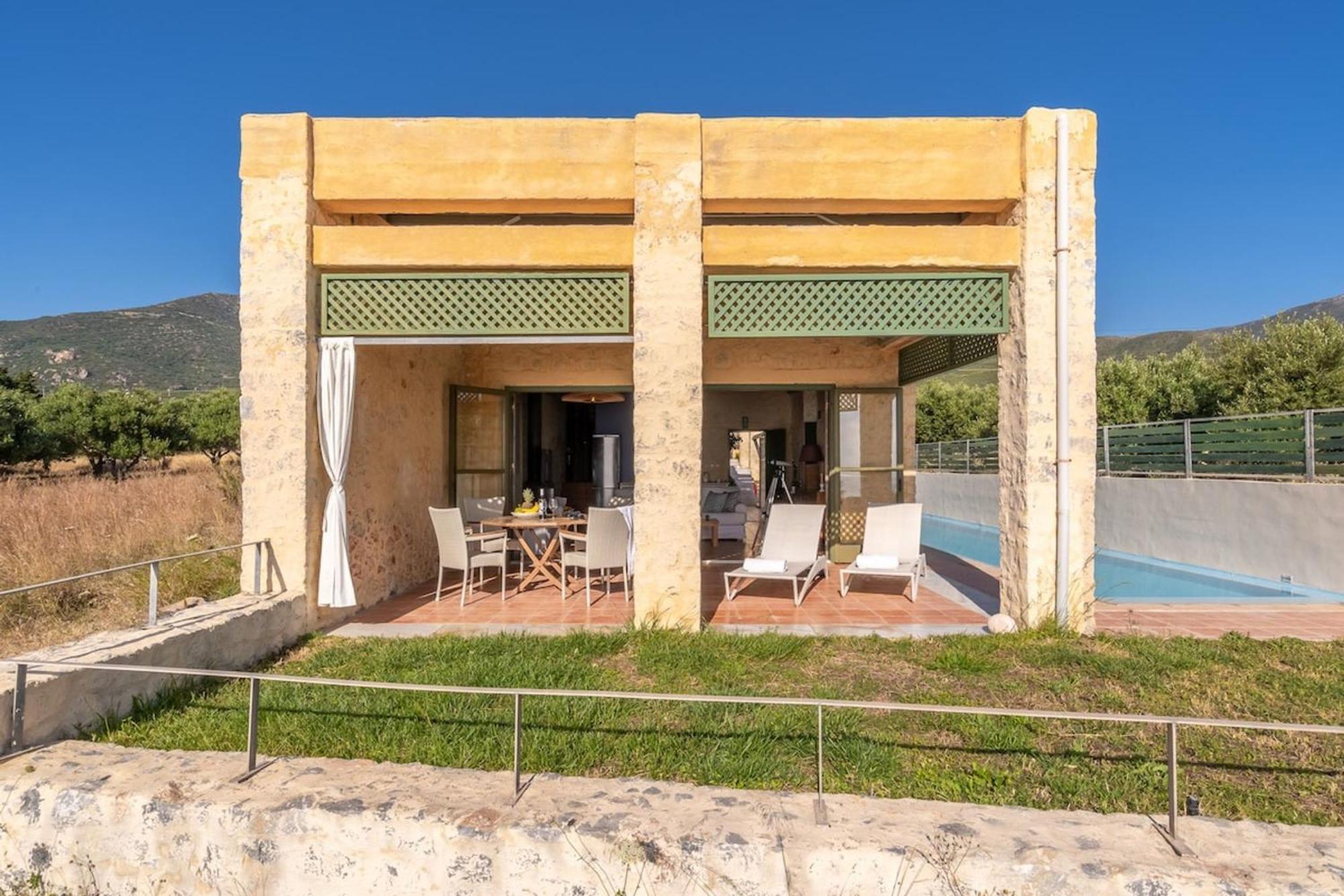 Villa Mediterranea, With Heated Pool Livadia  Bagian luar foto