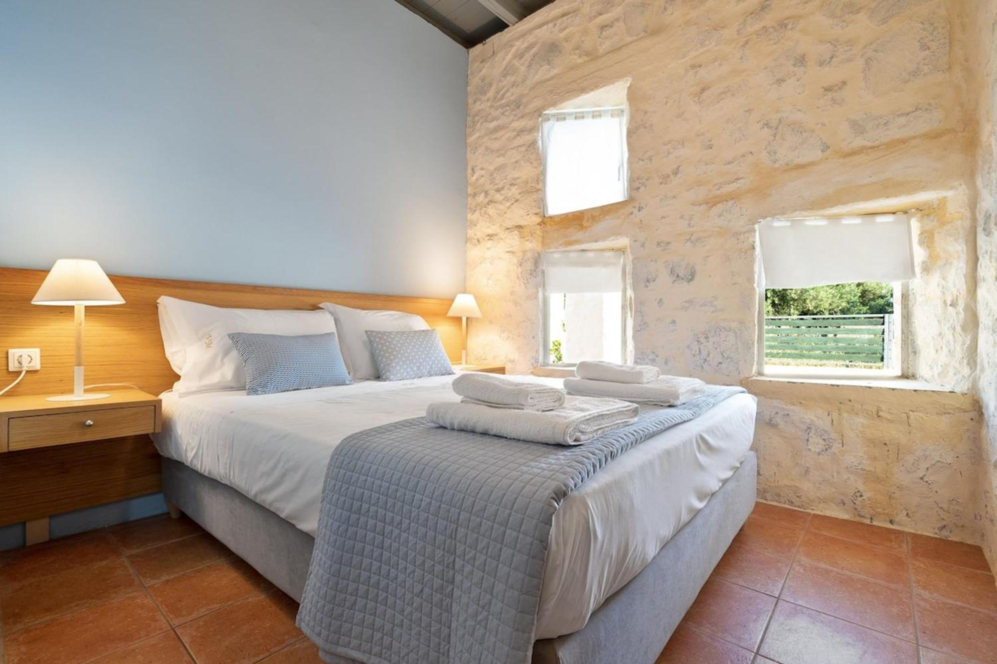 Villa Mediterranea, With Heated Pool Livadia  Bagian luar foto