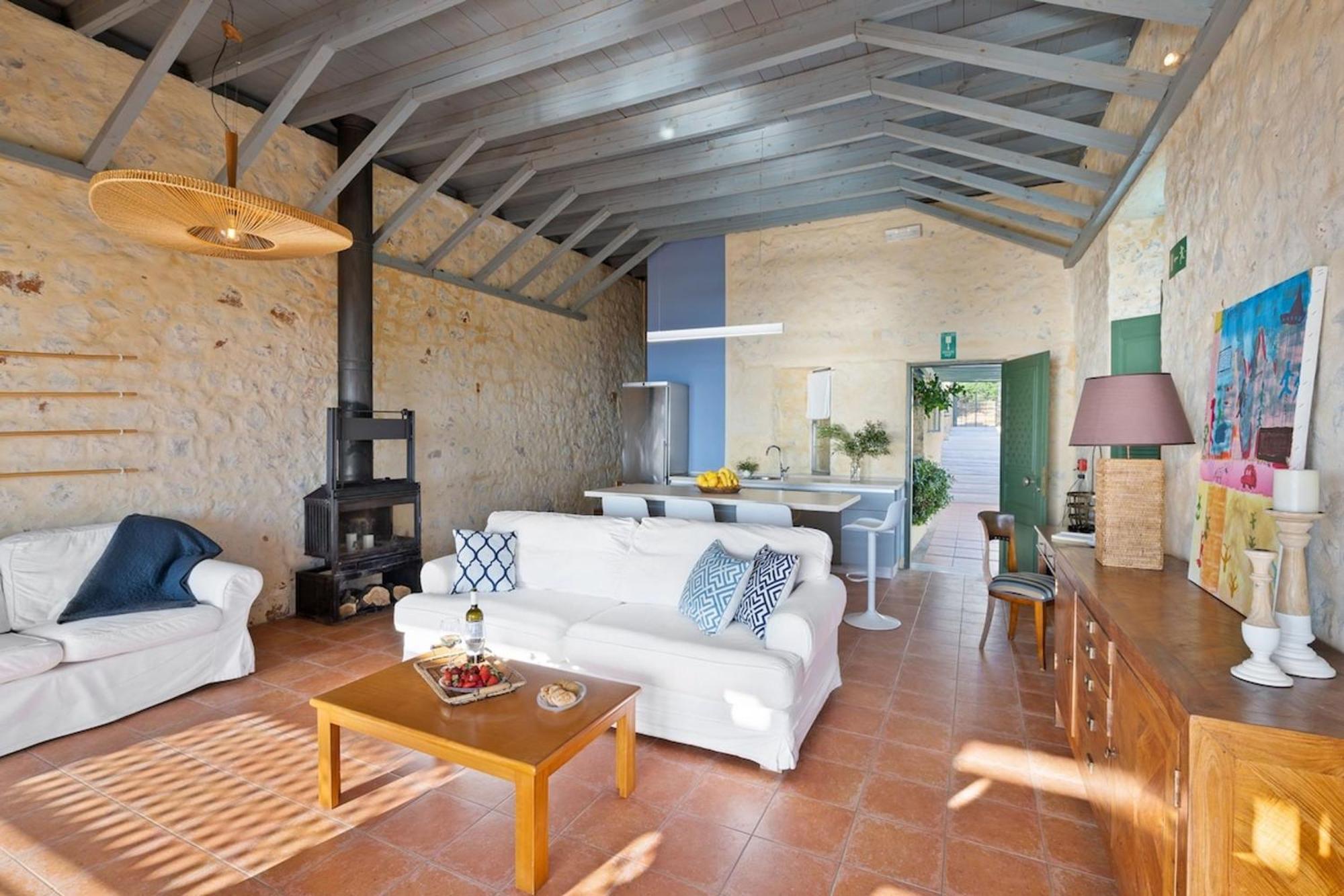 Villa Mediterranea, With Heated Pool Livadia  Bagian luar foto