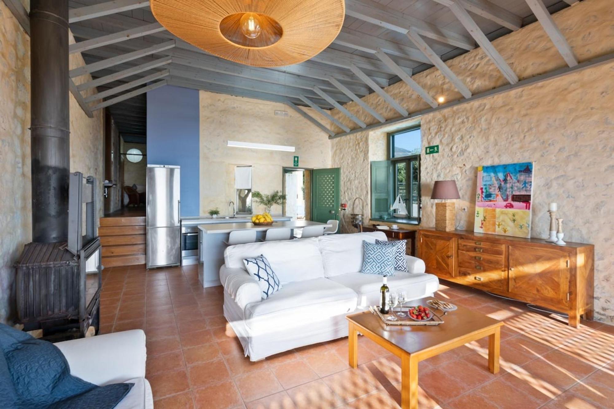 Villa Mediterranea, With Heated Pool Livadia  Bagian luar foto